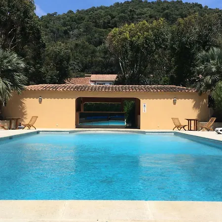 Le Manoir De Port-cros فندق بورت كروس