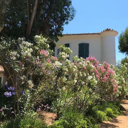 Le Manoir De Port-cros